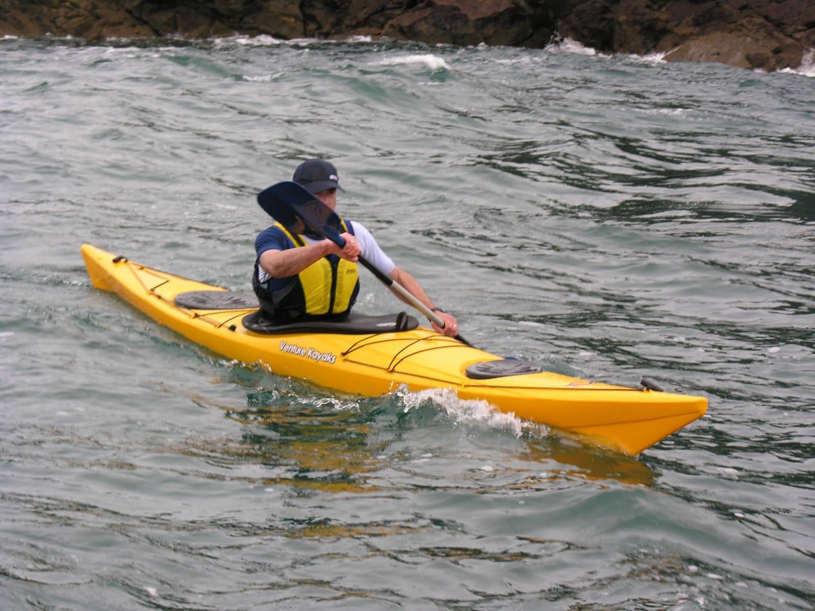 what is kayak travel